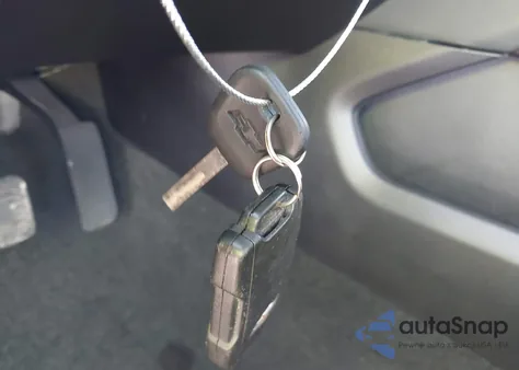 2017 Chevrolet Tahoe C1500 Ls z USA, uszkodzony, nr VIN 1GNSCAKC7HR257393